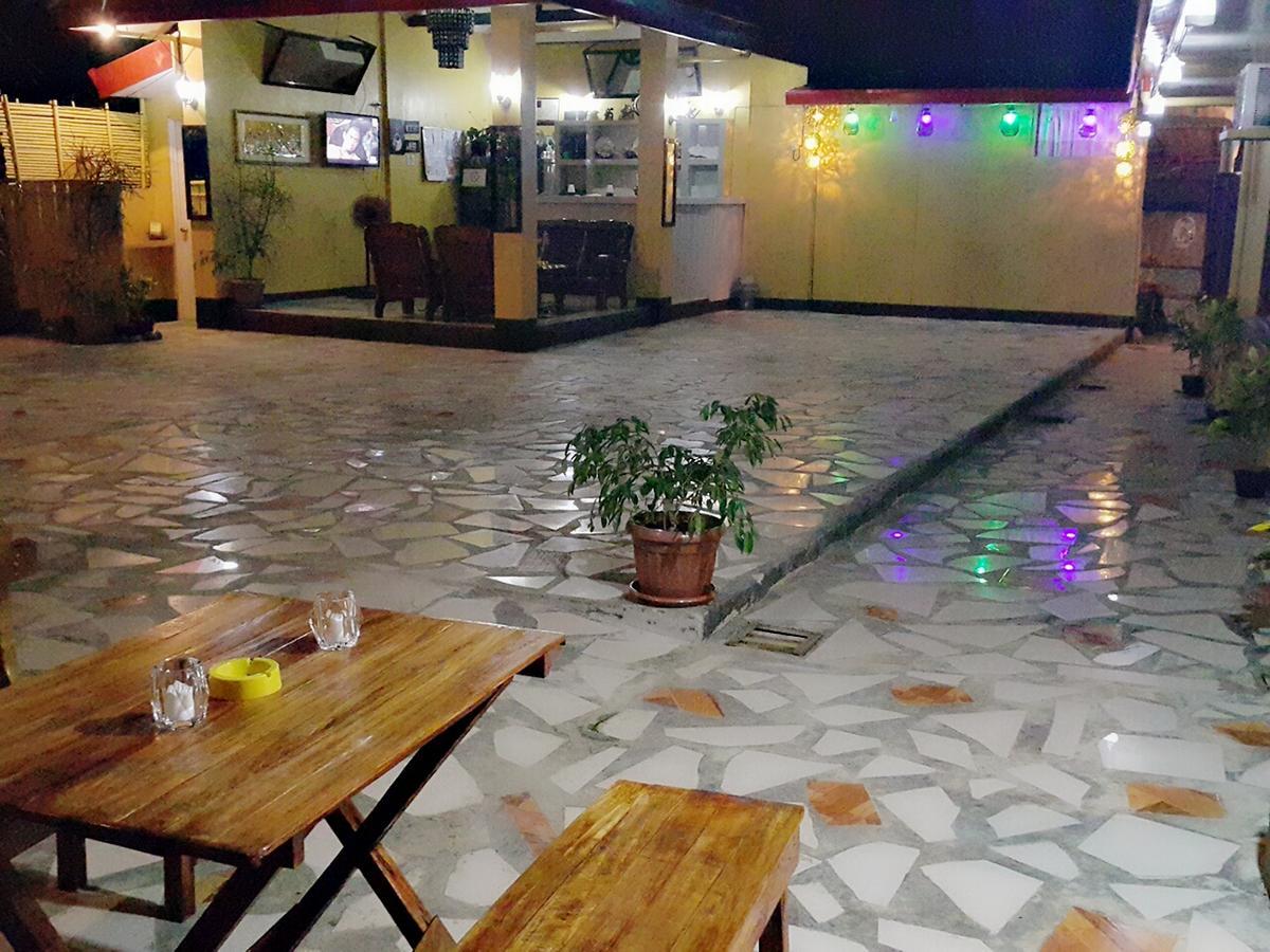 Carribean Transient House Bed & Breakfast Lucap Dış mekan fotoğraf